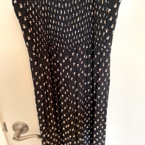 Women's Faithful The Brand Jumpsuit. Size: 4 - Picture 6 of 11